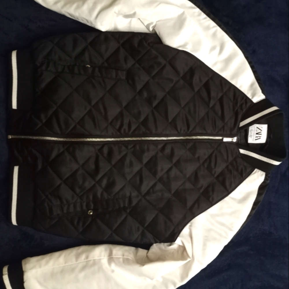 Black and white Zara jacket small size